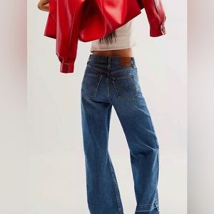 Levi’s boot cut medium wash jeans SZ M